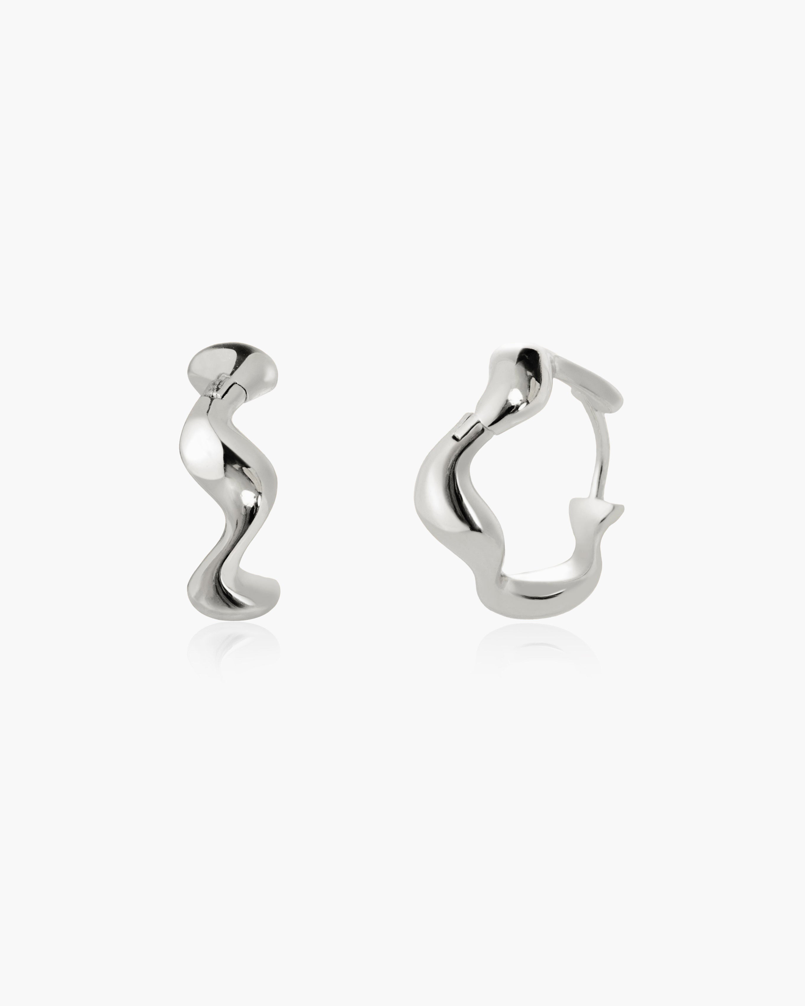 Pendientes Aro Ola en Dorado